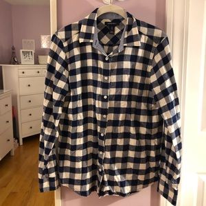 Navy blue and white checkered flannel